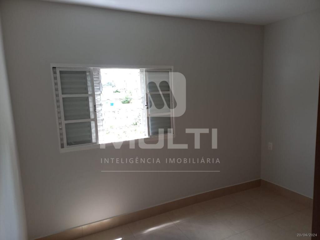Apartamento à venda com 2 quartos, 75m² - Foto 2