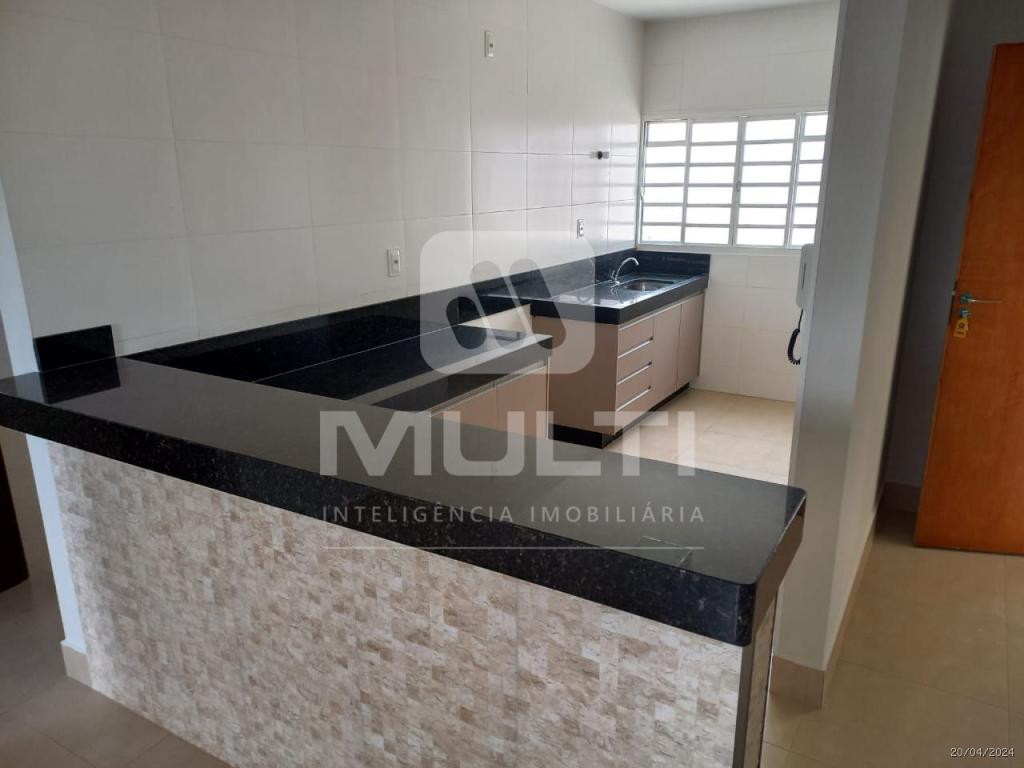 Apartamento à venda com 2 quartos, 75m² - Foto 9