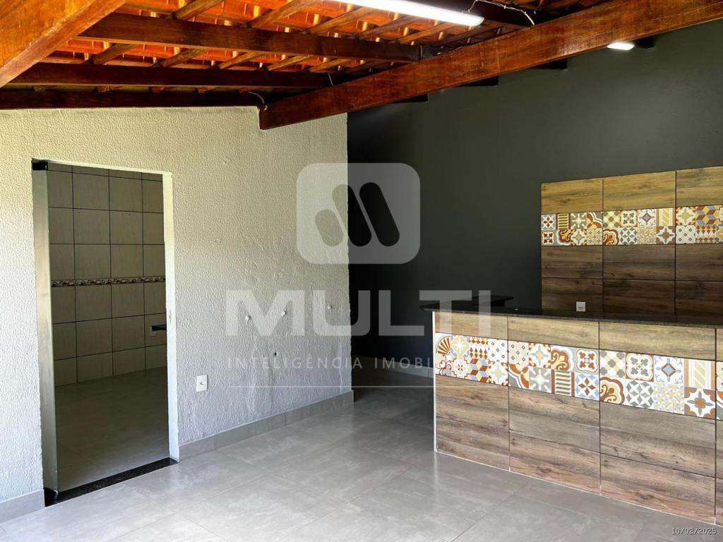 Casa à venda com 3 quartos, 180m² - Foto 10