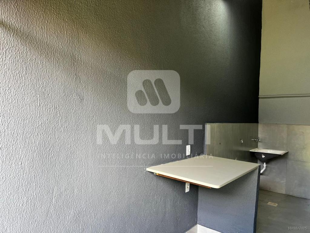 Casa à venda com 3 quartos, 180m² - Foto 14