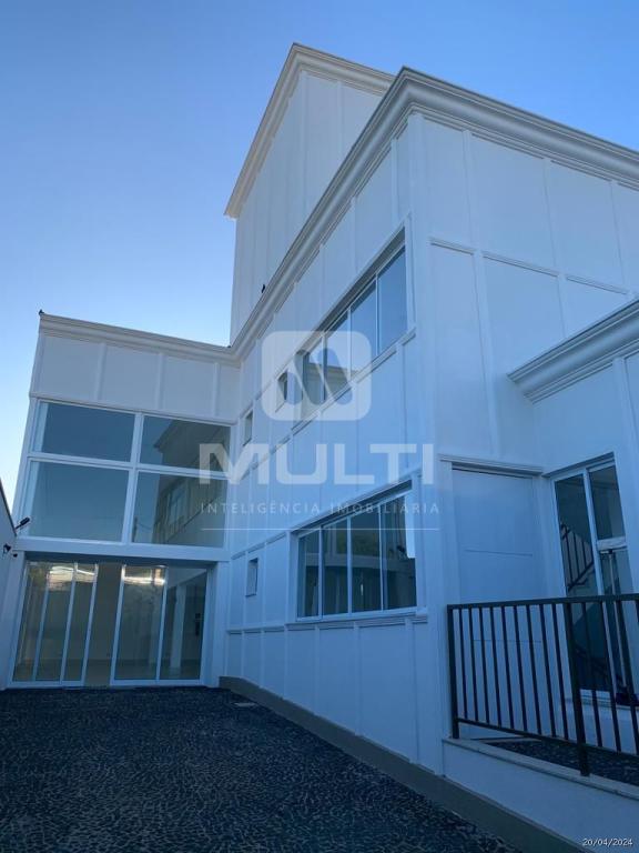 Prédio Inteiro à venda com 1 quarto, 535m² - Foto 1