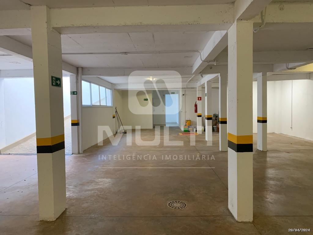 Prédio Inteiro à venda com 1 quarto, 535m² - Foto 14