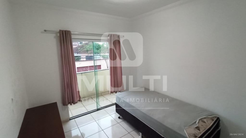 Casa à venda com 4 quartos, 300m² - Foto 5