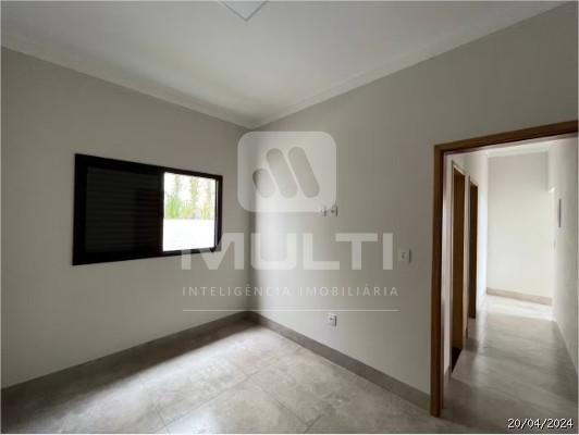 Casa à venda com 3 quartos, 110m² - Foto 7