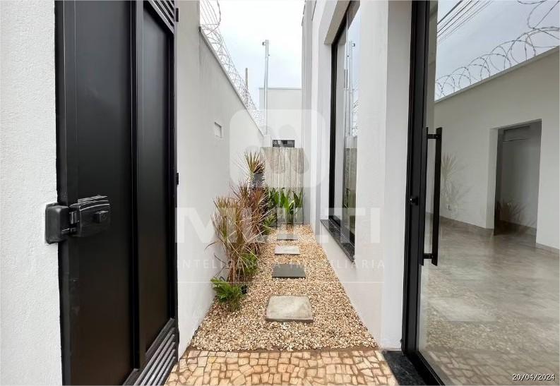 Casa à venda com 3 quartos, 110m² - Foto 10