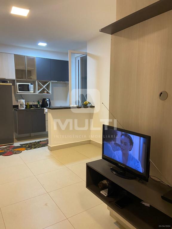 Apartamento no bairro Jardim California