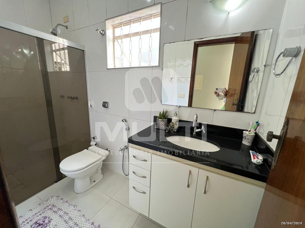 Casa à venda com 3 quartos, 250m² - Foto 5