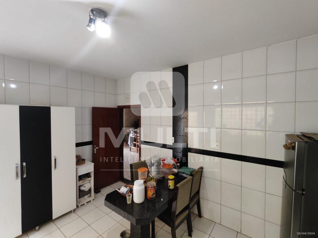 Casa, 5 quartos, 234 m² - Foto 5