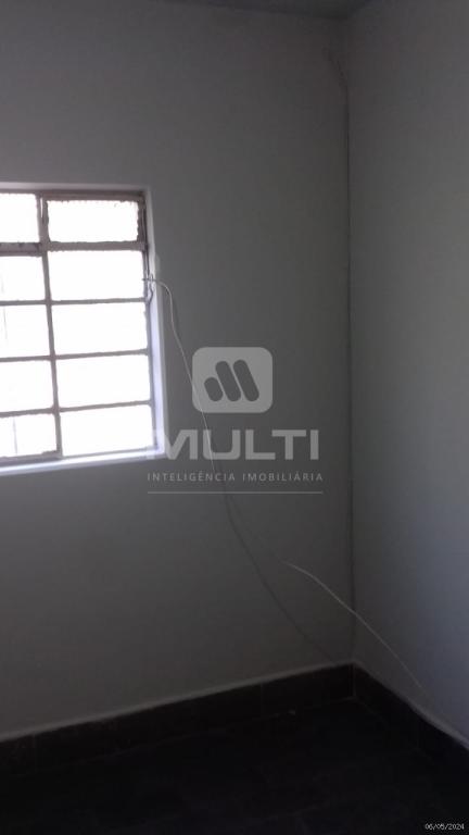 Casa à venda com 2 quartos, 53m² - Foto 7
