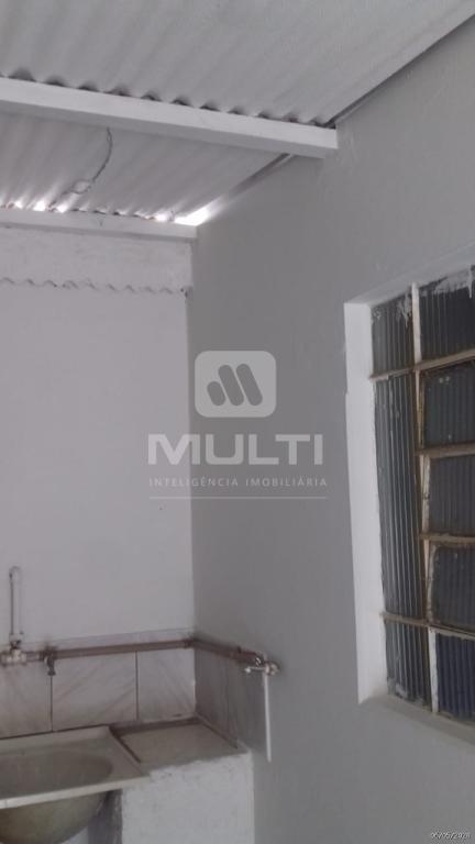 Casa à venda com 2 quartos, 53m² - Foto 17