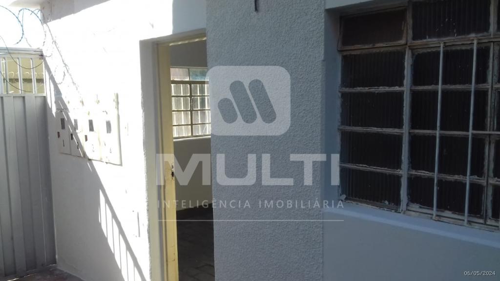 Casa à venda com 2 quartos, 53m² - Foto 22