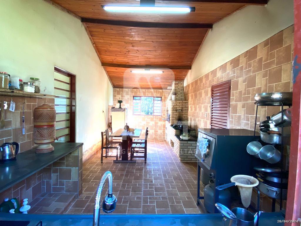 Chácara à venda com 2 quartos, 300m² - Foto 12