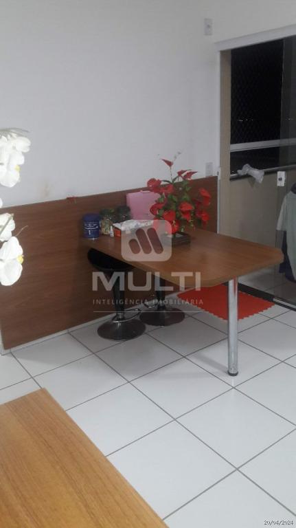 Apartamento à venda com 2 quartos, 52m² - Foto 6
