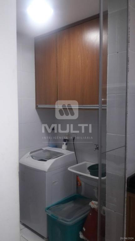 Apartamento à venda com 2 quartos, 52m² - Foto 11