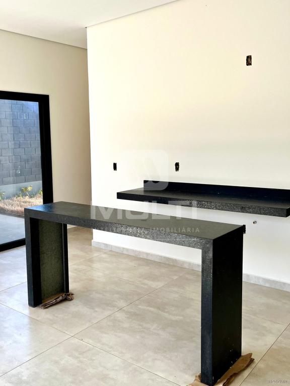 Casa à venda com 3 quartos, 110m² - Foto 10