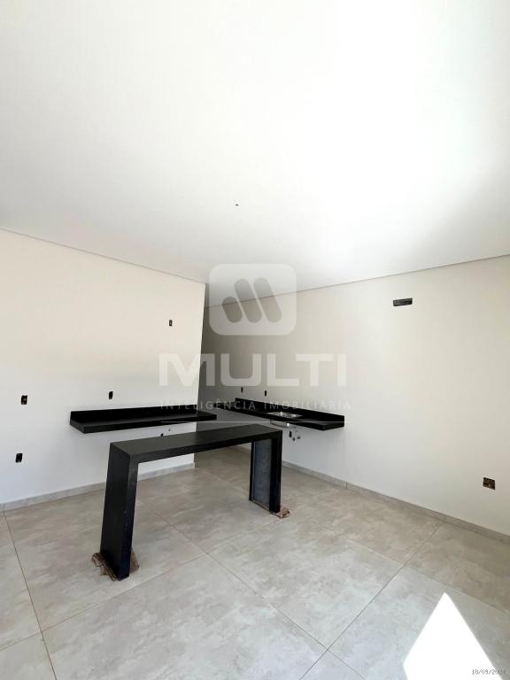 Casa à venda com 3 quartos, 110m² - Foto 43