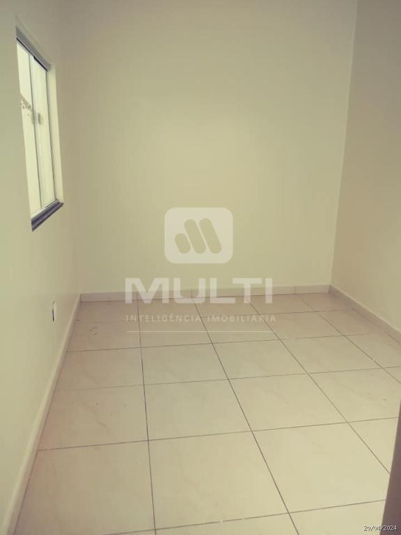 Casa à venda com 3 quartos, 160m² - Foto 8