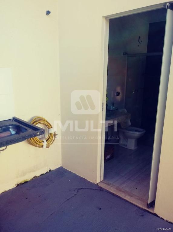 Casa à venda com 3 quartos, 160m² - Foto 11