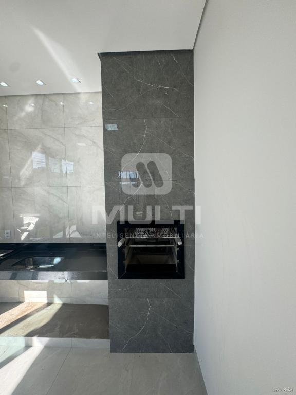 Casa à venda com 3 quartos, 142m² - Foto 9