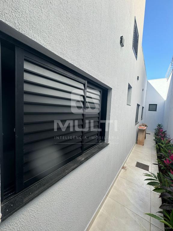 Casa à venda com 3 quartos, 142m² - Foto 12