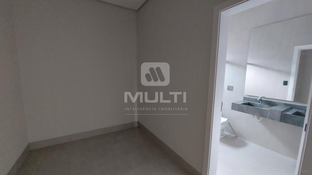 Casa à venda com 3 quartos, 175m² - Foto 9