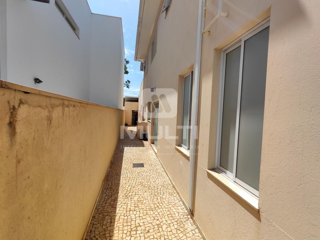 Casa de Condomínio à venda com 3 quartos, 253m² - Foto 23