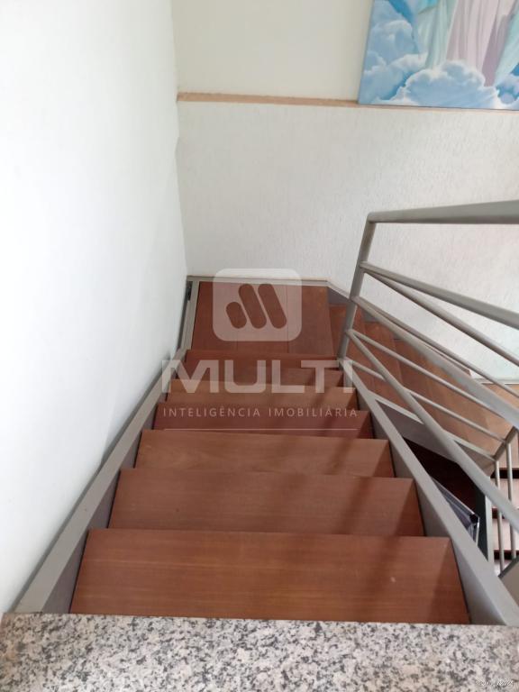 Casa à venda com 3 quartos, 200m² - Foto 10