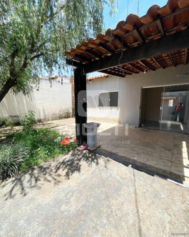 Casa, 3 quartos, 60 m² - Foto 1