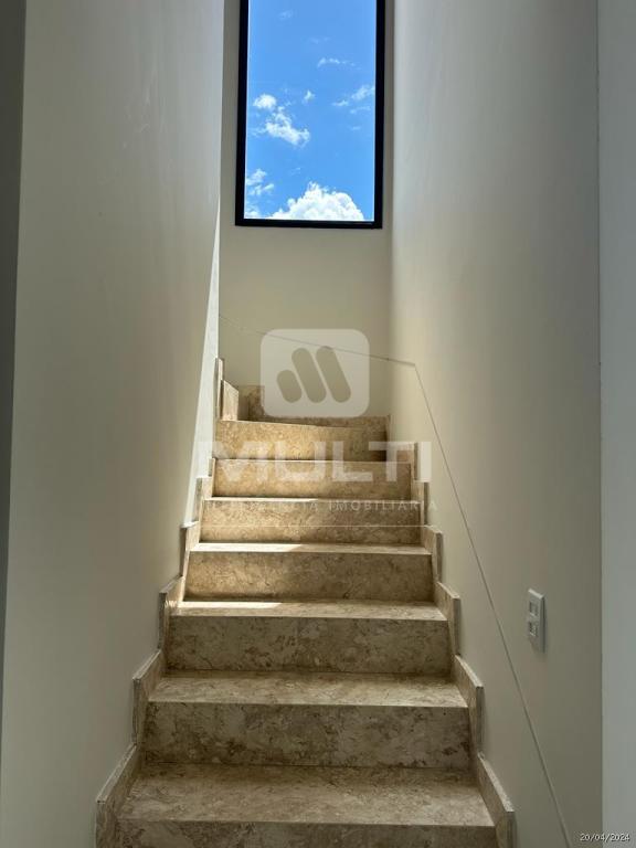 Casa de Condomínio à venda com 4 quartos, 300m² - Foto 7