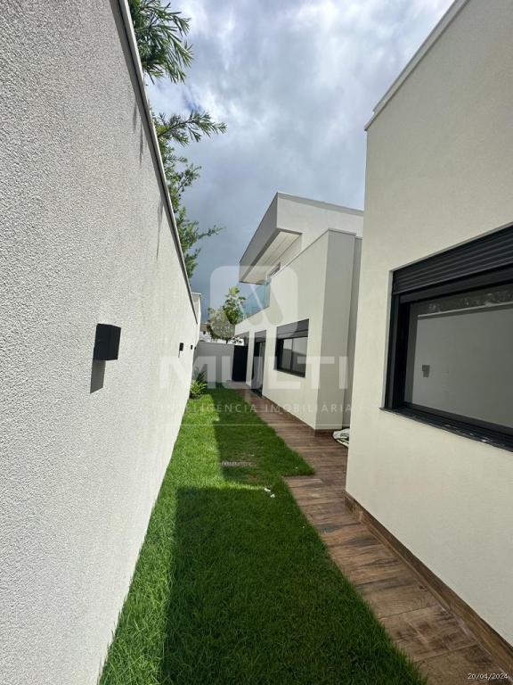 Casa de Condomínio à venda com 4 quartos, 300m² - Foto 22
