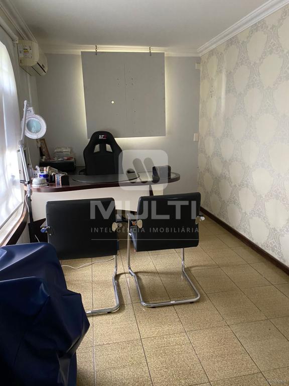 Casa à venda com 4 quartos, 397m² - Foto 5
