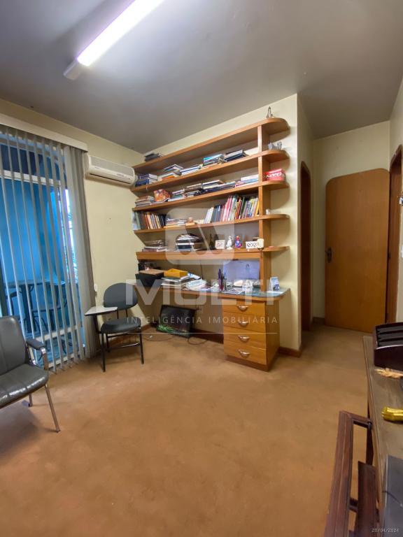 Casa à venda com 4 quartos, 397m² - Foto 14