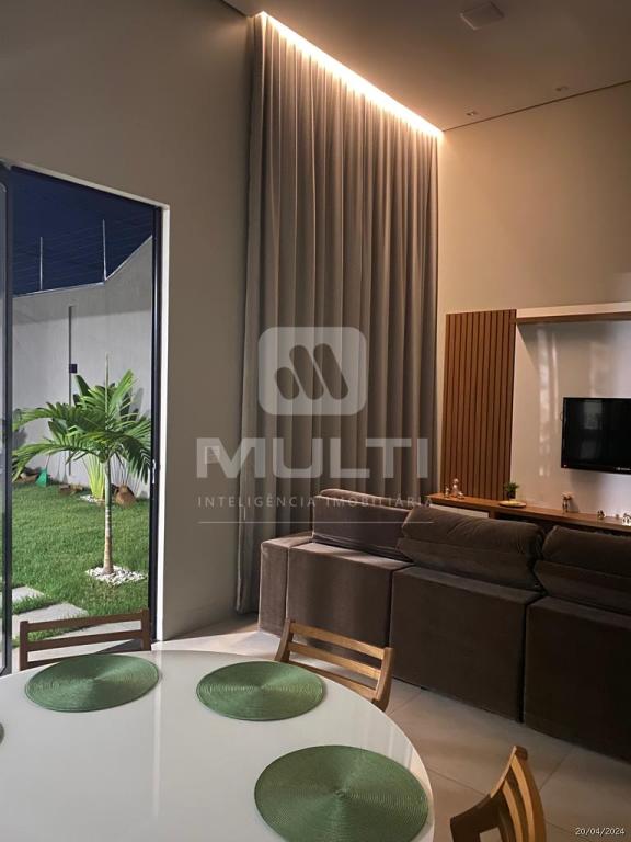 Casa à venda com 3 quartos, 200m² - Foto 6