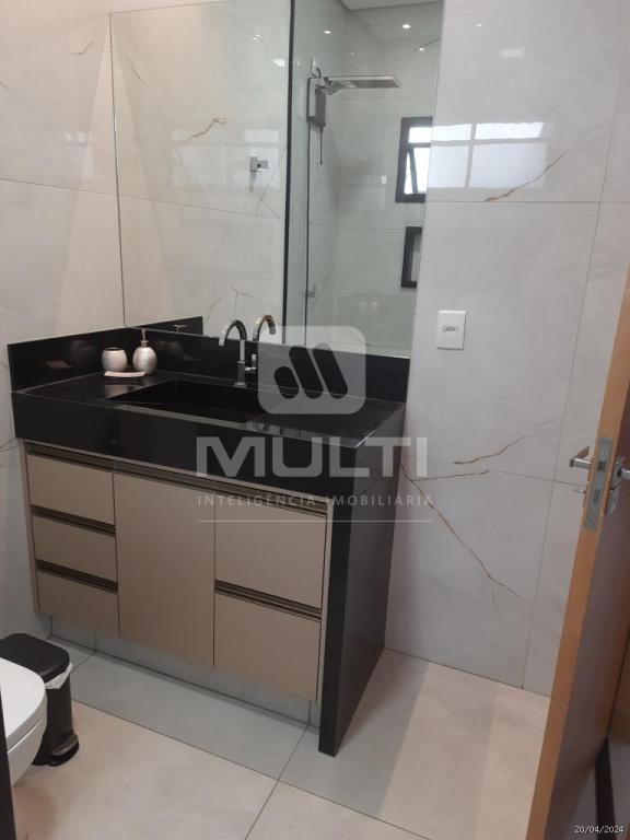 Casa à venda com 3 quartos, 200m² - Foto 17