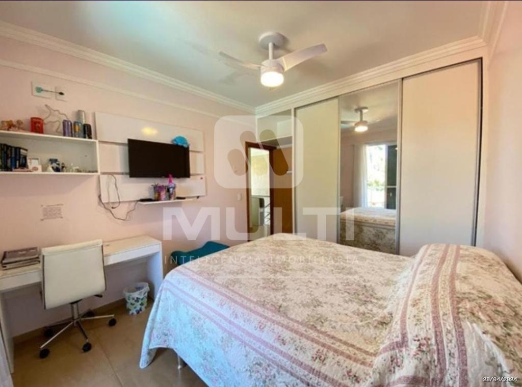 Casa à venda com 4 quartos, 500m² - Foto 6