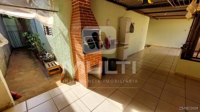 Casa à venda com 3 quartos, 250m² - Foto 6