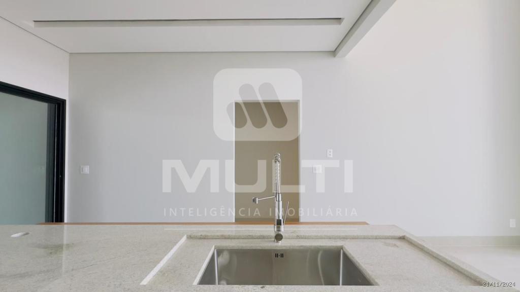 Casa à venda com 3 quartos, 170m² - Foto 5
