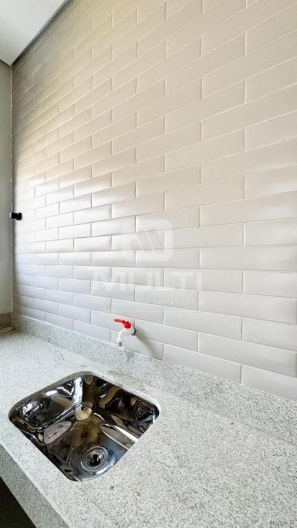 Casa à venda com 3 quartos, 170m² - Foto 7