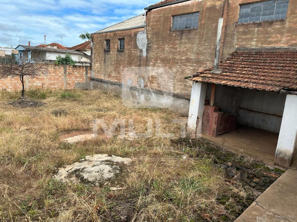 Casa à venda com 3 quartos, 183m² - Foto 9