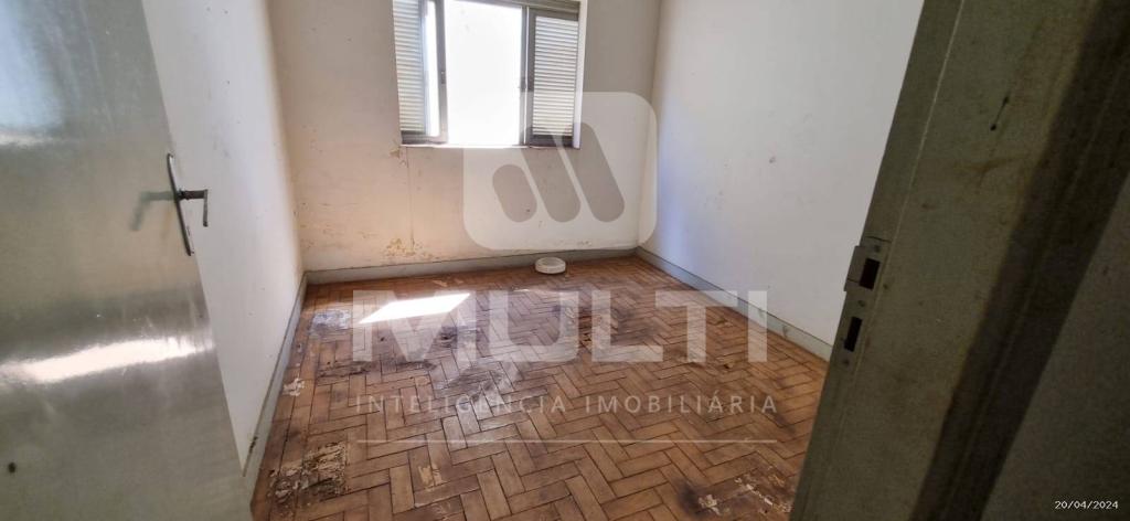 Casa à venda com 3 quartos, 166m² - Foto 3