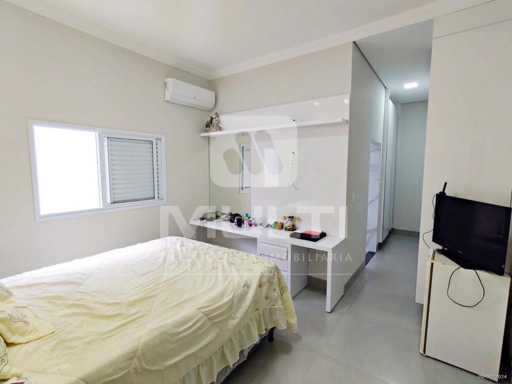 Casa, 3 quartos, 207 m² - Foto 13