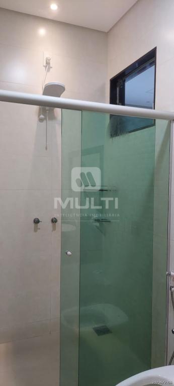 Casa à venda com 3 quartos, 186m² - Foto 14