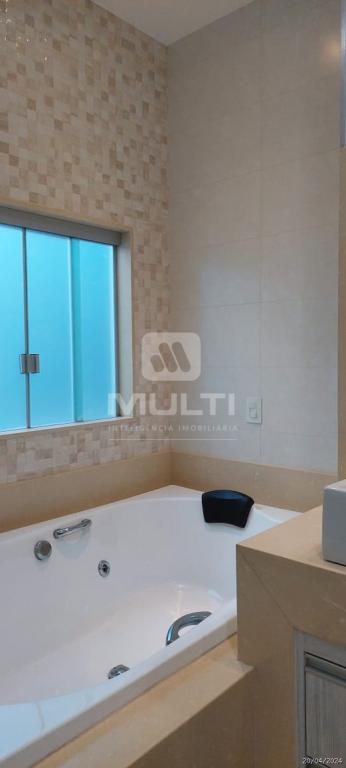 Casa à venda com 3 quartos, 186m² - Foto 24