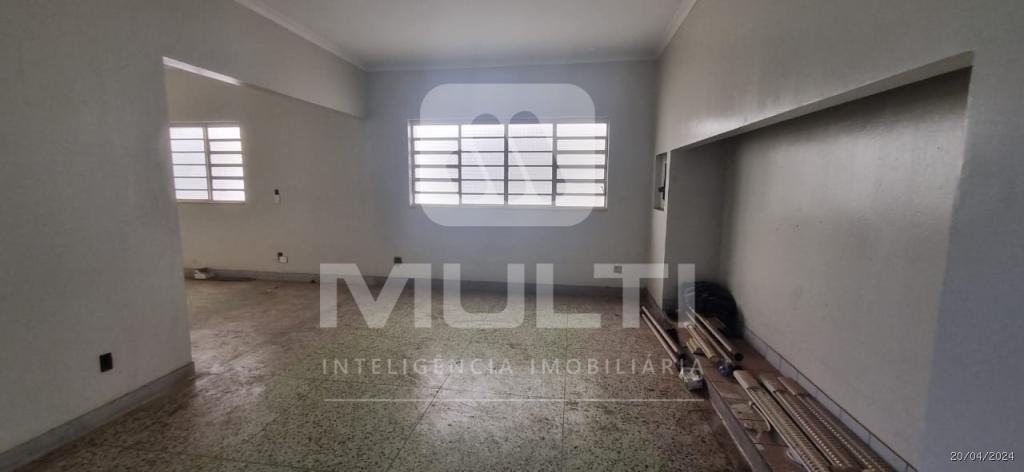 Casa, 4 quartos, 380 m² - Foto 1