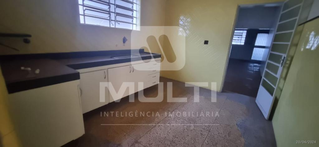 Casa, 4 quartos, 380 m² - Foto 3