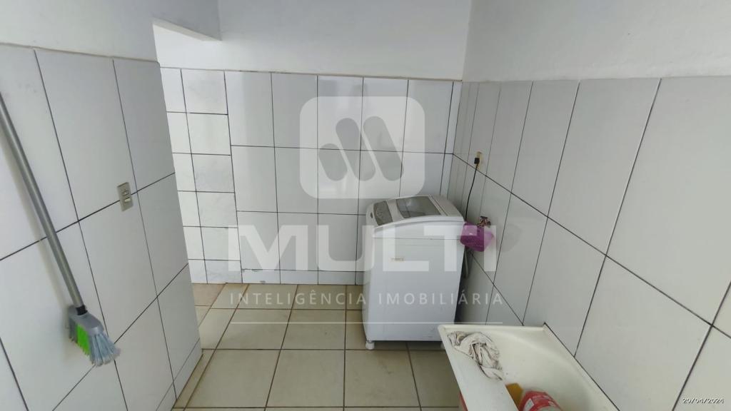 Casa à venda com 3 quartos, 151m² - Foto 9