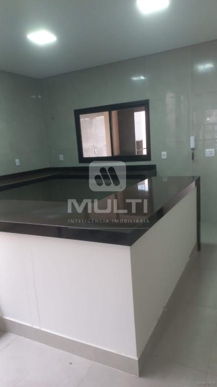 Casa, 3 quartos, 162 m² - Foto 3