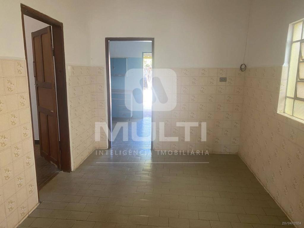 Casa, 3 quartos, 94 m² - Foto 2