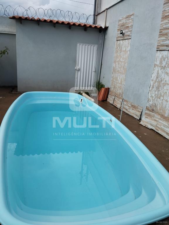 Casa à venda com 3 quartos, 200m² - Foto 11