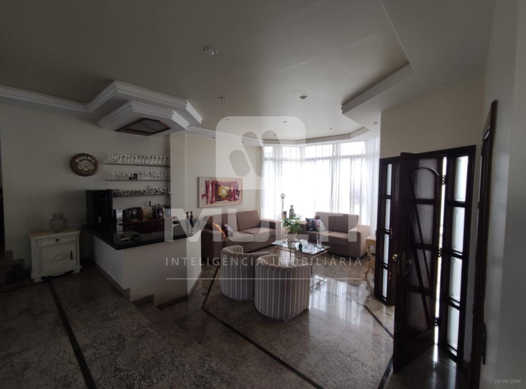 Casa à venda com 4 quartos, 402m² - Foto 4